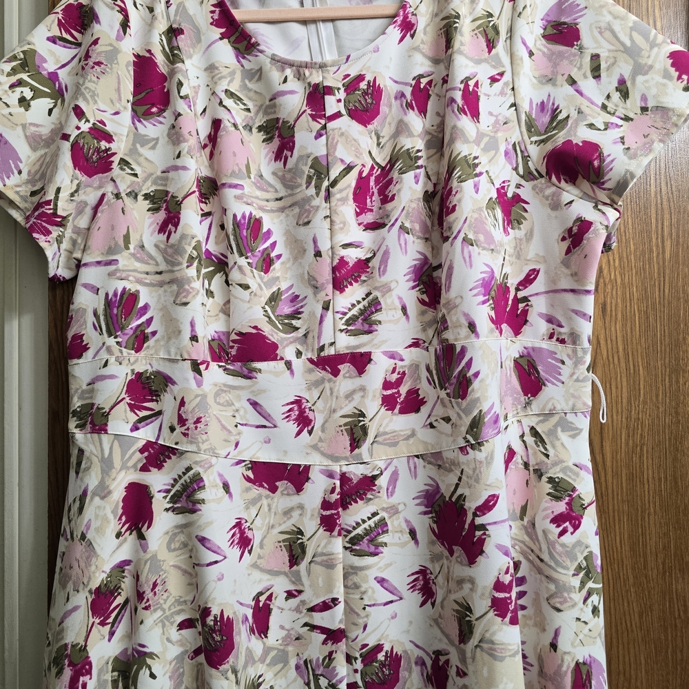 Lane Bryant Pink and White Floral Midi Dress - Picture 2 of 3
